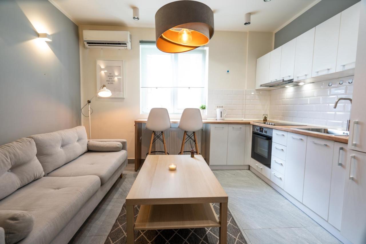 Apartment Cozy Design In Magheru *