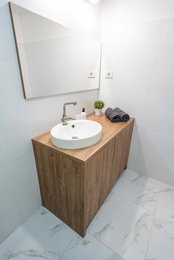 Cozy Design In Magheru Apartment Bukarest